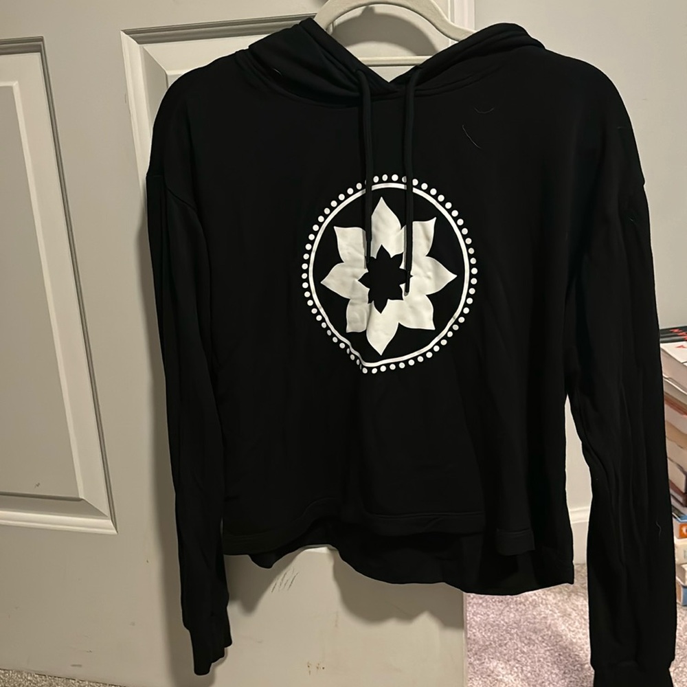 Club Pilates Tavi Noir Hooded Sweatshirt - M